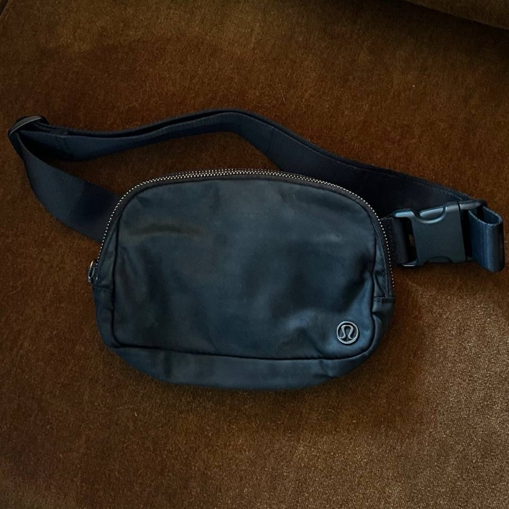 lululemon athletica Black Waist Pack